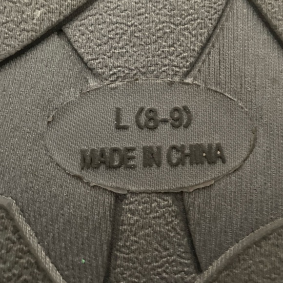 Women's Jessica Simpson Faux Fur House Slipper Memory Foam Slip Anti-Slip 8-9 L - Picture 5 of 5